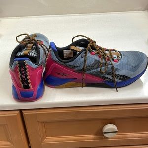 Great Reebok shoes! Like new